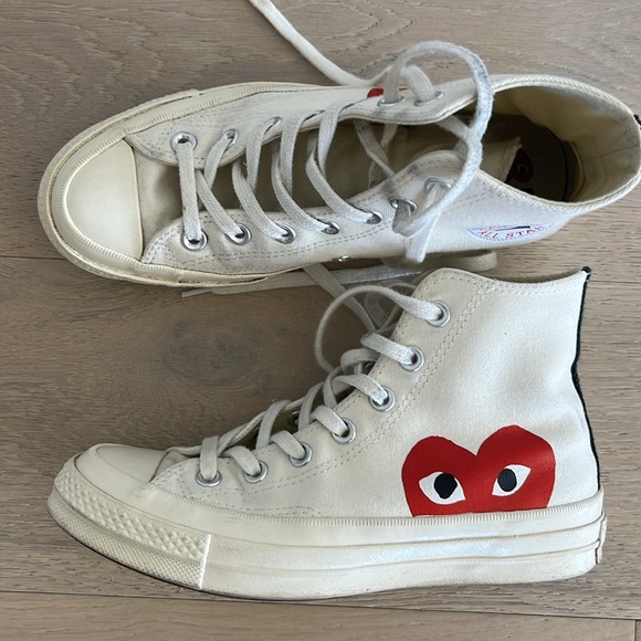 Comme de Garçon PLAY converse unsex. M5 W7 - Picture 2 of 10